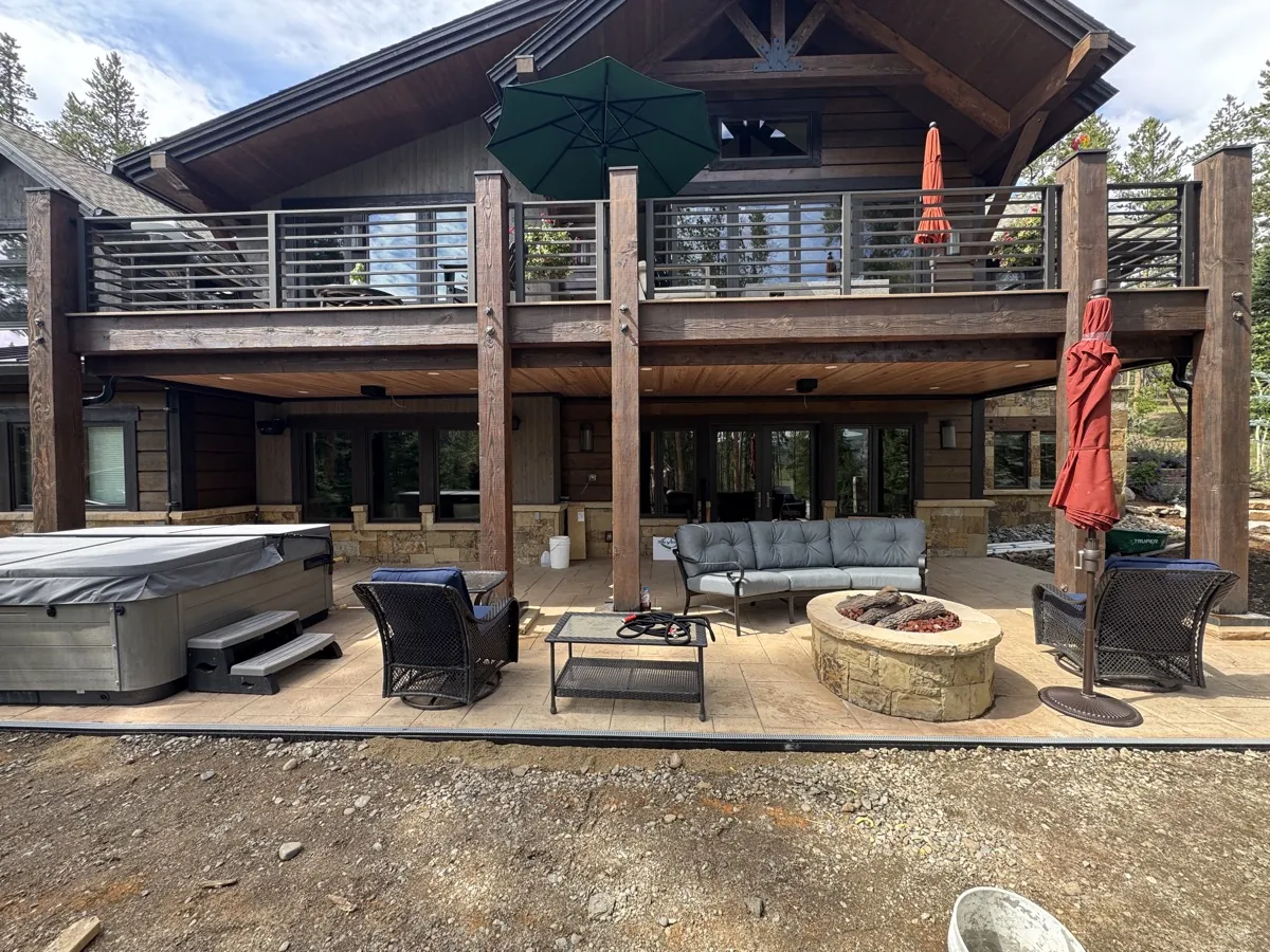 Undercover Systems of Colorado Pergolas article hero image